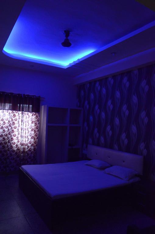Hotel New Bakshi House Agra  Buitenkant foto