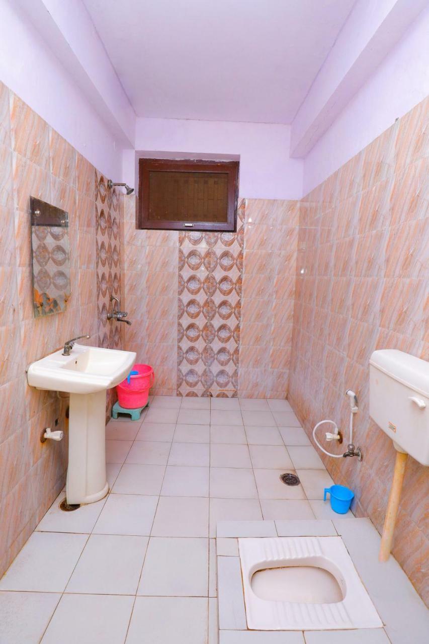 Hotel New Bakshi House Agra  Buitenkant foto