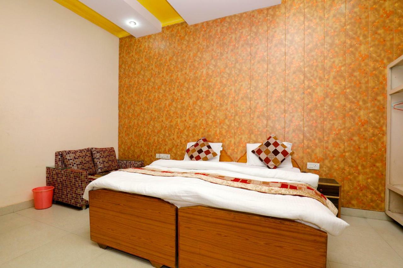 Hotel New Bakshi House Agra  Buitenkant foto